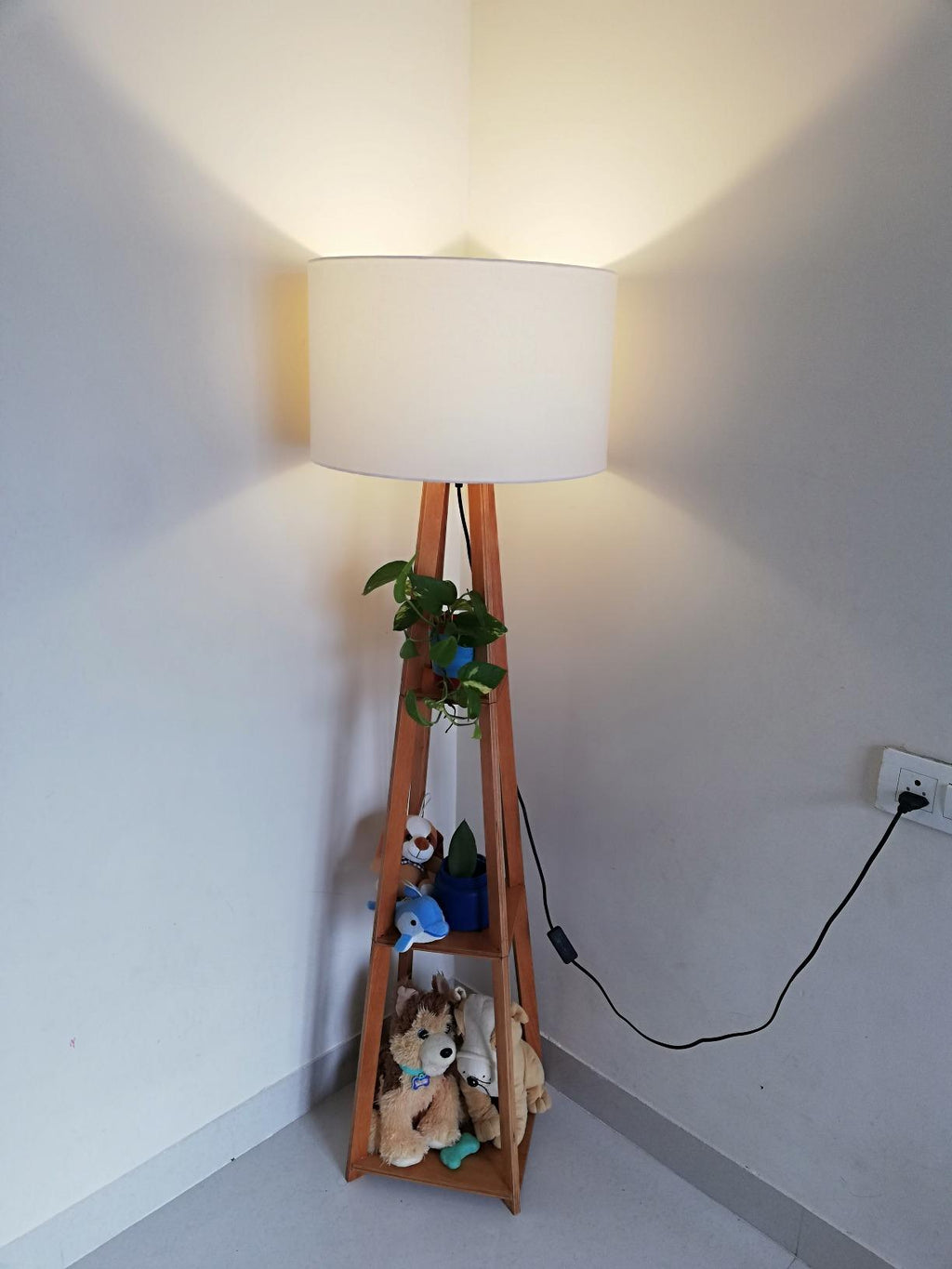 Minimalistic Floor Lamp For Bedroom